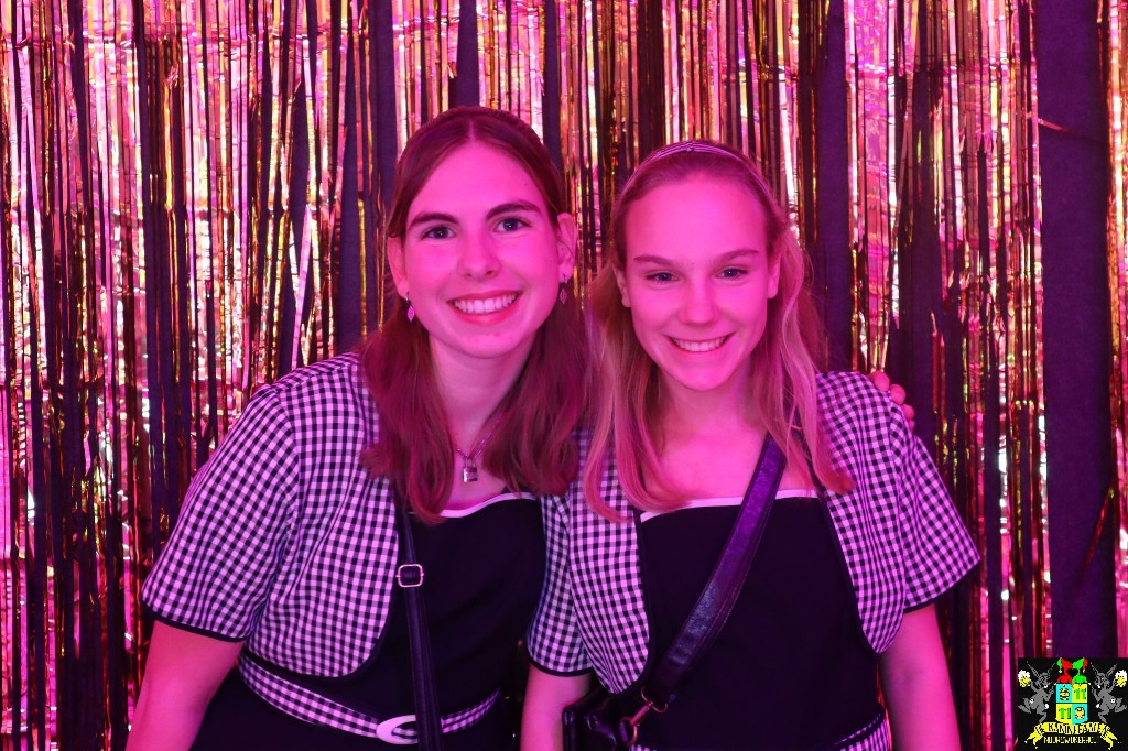 ../Images/Jeugd Opwarmbal Photobooth 115.jpg